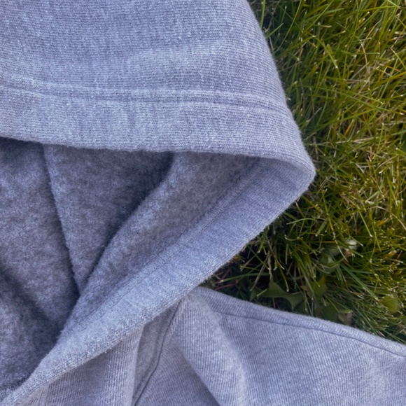 University of Notre Dame McGlinn Hall dorm hoodie - Picture 8 of 9